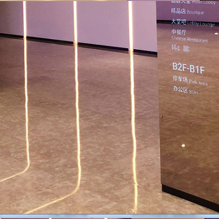 如何使用VI設計來傳達旅游品牌的目的地魅力和獨特體驗？